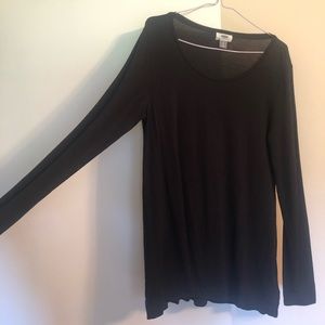 Long sleeve black Old Navy shirt